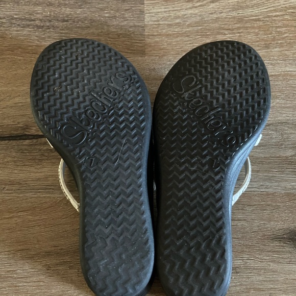 Skechers Memory Foam wedges size 7 - Picture 5 of 5